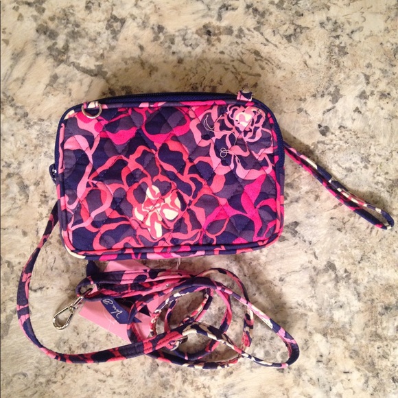 Wristlet/wallet - Picture 3 of 3